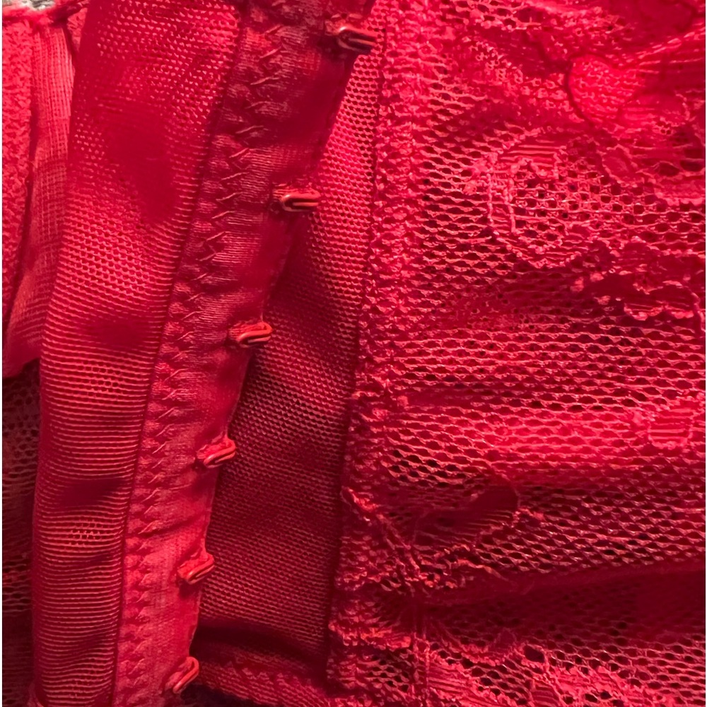 - INC Sz S Red Bustier & High Rise Panty Set! NEW! - Picture 9 of 16